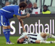 Mutu a fost primul jucător care a încercat să îl ajute pe Del Piero (Foto: gazzetta.it)