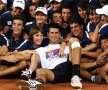 Djokovic a sărbătorit alături de copii de mingii victoria de la Madrid.
