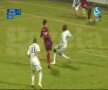 Henţ comis de Renan Garcia în careu (captură: DigiSport)