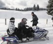 Steliştii fac slalom printre snowmobile la antrenamentele din Poiană
