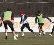 Cîinii" au efectuat azi primul antrenament cu mingea de cînd au reluat pregătirile