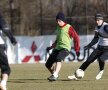 Cîinii" au efectuat azi primul antrenament cu mingea de cînd au reluat pregătirile