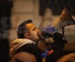 Peste 1.000 de fani s-au adunat în Piaţa Universităţii