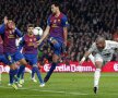 Minutul 18 în El Clasico: Pepe deviază cu capul, iar Busquets blochează mingea cu braţul drept. Penalty!, a cerut Real. Nu s-a dat
Foto: Agerpres