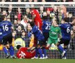 De Gea (în verde) a închis ochii şi mingea lui Agger s-a oprit în plasă: era 1-0 pentru Liverpool