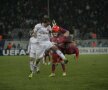 FOTO Ola John, "Regele Balonului" » Steaua a pierdut meciul tur cu Twente, 0-1