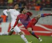 FOTO Ola John, "Regele Balonului" » Steaua a pierdut meciul tur cu Twente, 0-1