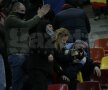 FOTO Oameni disperaţi şi loviţi pe Naţional Arena!