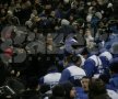 VIDEO & FOTO Imagini cu incidentele de pe Naţional Arena