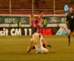 Imagini cu faulturile comise de Nicolae Grigore (capturi: DigiSport 1)