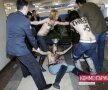 FOTO şi VIDEO FEMEN atacă din nou! Au vrut să fure urna în care se afla votul lui Putin