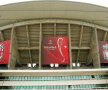 Stadionul Ataturk din Istanbul, scena marii finale Milan - Liverpool. Aici au ajuns Will (Perry Eggleton) şi "fostul fotbalist bosniac" Alek Zukici (Kristian Kiehling)