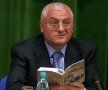 Dumitru Dragomir nu mai e dorit în fruntea Ligii de către microbiştii români