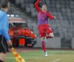 FOTO Blestemul fundaşului dreapta » În 20 de minute, doi "rupţi" la Steaua!