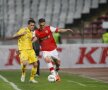Dinamo - Vaslui. foto: Alex Nicodim