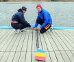 Georgeta Andrunache (stînga) şi Viorica Susanu, pe ponton, pregătite să înceapă un nou antrenament // Foto: Telegraf Constanţa