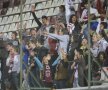 Femeile şi copiii au luat cu asalt stadionul din Giuleşti foto: Cristi Preda