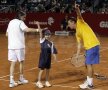 GALERIE FOTO Scîntei pe zgură » McEnroe, Năstase, Pavel şi Bahrami i-au distrat pe cei 4.000 de spectatori, la Arenele BNR