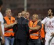 FOTO Nervi la pauză » Lucescu jr, secundul lui şi Zotta, trimişi în tribună de Robert Dumitru