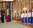 Victor Ponta le-a premiat pe gimanstele care au reprezentat România la Europeanul de la Bruxxeles