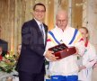 Victor Ponta le-a premiat pe gimanstele care au reprezentat România la Europeanul de la Bruxxeles