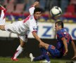SUPERFOTO Bătălia continuă şi în 2012 » Steaua - Dinamo în cele mai tari imagini