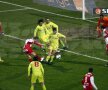 SUPERFOTO Bătălia continuă şi în 2012 » Steaua - Dinamo în cele mai tari imagini