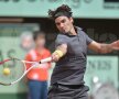 Adrian Ungur i-a ţinut piept lui Federer, cedînd cu greu în setul patru