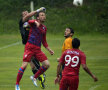 FOTO Haos pe apă » Reghe a debutat cu un egal pe banca Stelei, 1-1 cu Torpedo Kutaisi