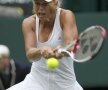 Caroline
Wozniacki
n-a apucat
să poarte
prea mult
creția
Stelei
McCartney