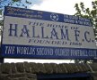 Intrarea de stadionul Hallam F.C. // Foto: totalprosports.com