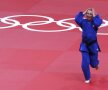 FOTO Argint în prima zi la Olimpiadă » Alina Dumitru aduce prima medalie pentru România la Londra! Felicitări, Alina!