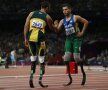 Ceartă pe pistă » Oscar Pistorius, cel mai cunoscut sportiv paralimpic, l-a acuzat pe campionul de la 200 de metri că a folosit proteze mai lungi