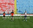 Steliştii s-au antrenat cu balonul de rugbyFoto: steauafc.com