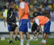 FOTO Petrolul în flăcări » Ultraşii ploieşteni au făcut show la ultimul antrenament înainte de Steaua