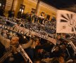 FOTO Miting pentru "U": fanii au ieşit în stradă » Cine s-a alăturat galeriei