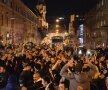 FOTO Miting pentru "U": fanii au ieşit în stradă » Cine s-a alăturat galeriei