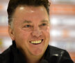 Louis Van Gaal a fost relaxat la conferinţa de la Bucureşti.
