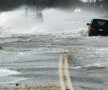 În urma uraganului Sandy, în
statele New York și New Jersey
se decretase ieri starea de
catastrofă majoră