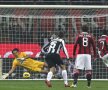 VIDEO Gafă contra gafă » Milan cîştigă cu 1-0 derby-ul cu Juventus după un penalty inexistent
