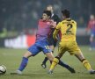VIDEO + FOTO Stea căzătoare » Trupa lui Reghecampf pierde la Braşov după 3 luni de invincibilitate
