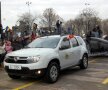 FOTO Prima apariţie a noilor modele Dacia » Au defilat la parada de 1 Decembrie