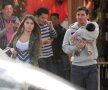 GALERIE FOTO » Messi a ieşit la plimbare cu fiul său  » Primele imagini cu Thiago, surprinse de paparazzii spanioli