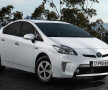 Toyota Prius a ajuns la cea de-a treia generaţie. Primul model s-a vîndut în 1997,  prima maşină hibridă (motor cu ardere internă şi motor electric)