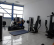Sala de forță cuprinde aparatură modernă, de ultimă generație