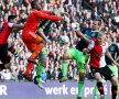 Feyenoord e adversarul preferat de Siem de Jong (al treilea din dreapta, aflat aici în propriul careu). Căpitanul lui Ajax are 7 goluri în "clasic" // Foto: Guliver/GettyImages