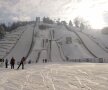 OMV a cheltuit 3 milioane
de euro în construcția
trambulinelor K15, K30 și
K65, iar statul român a
investit 15 milioane de euro
în pista de biatlon,
telescaun și trambulina
K90 de la Rîșnov