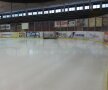 Reportaj la un patinoar în paragină » Flamaropol nu mai are nici măcar apă caldă pentru făcut gheaţă!