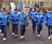 Campionul olimpic de la Londra, Alin Moldoveanu, a dus flacăra la Guvern // Foto: Cristi Preda