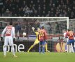 VIDEO + FOTO Start ratat » Steaua a pierdut în Olanda, 0-2, şi are şanse mici la calificarea în optimi